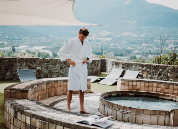 Hôtel **** - Restaurant - Spa la Robéyère, Hôtel 4*, Embrun, Provence-Alpes-Côte d'Azur, France